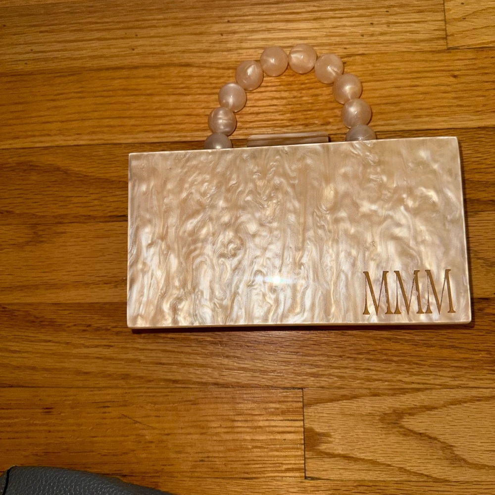 Amazon Pearl Handle Monogram Clutch - Cream